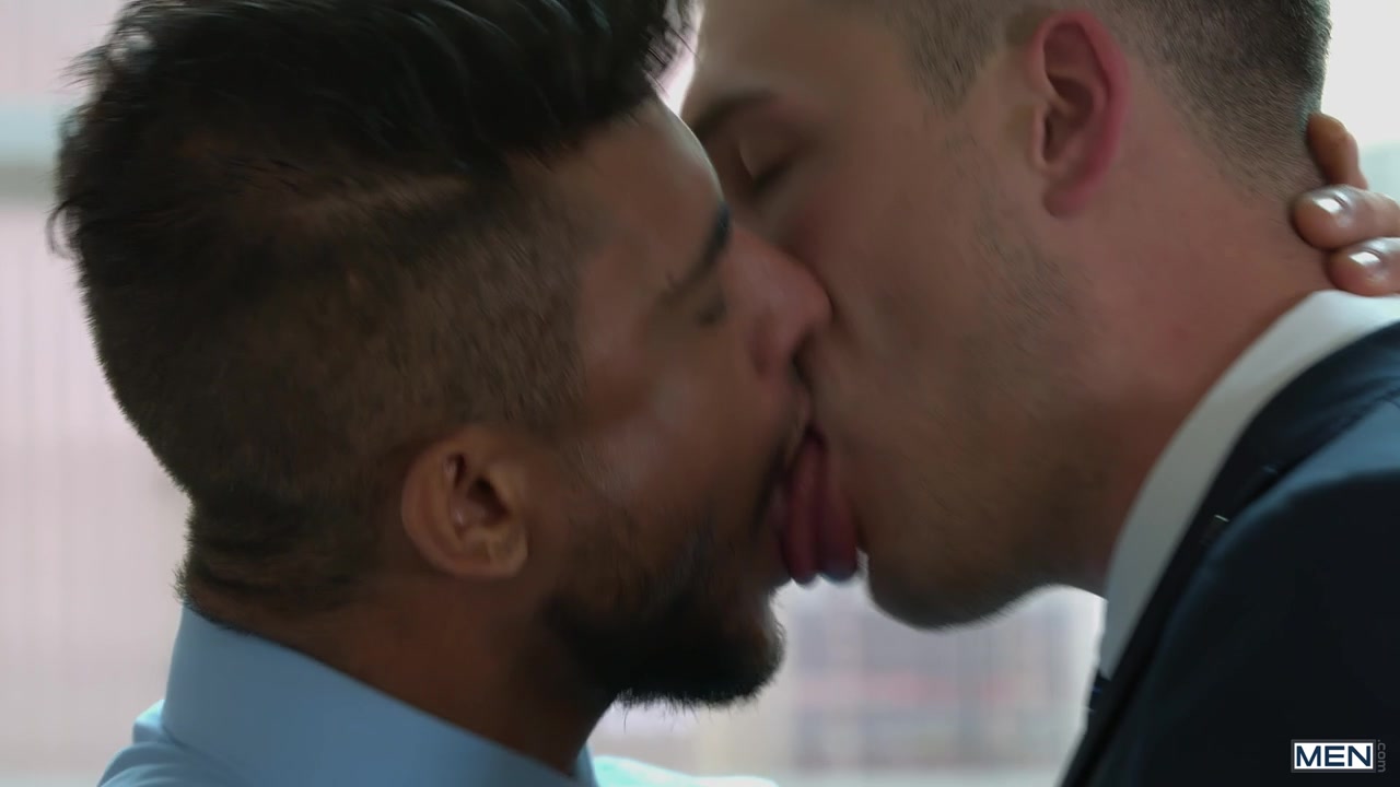 Diego Lauzen and Theo Ford at The Gay Office [Video]