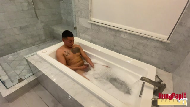 Homie Strokes His Huge Uncut Chorizo in Bathtub