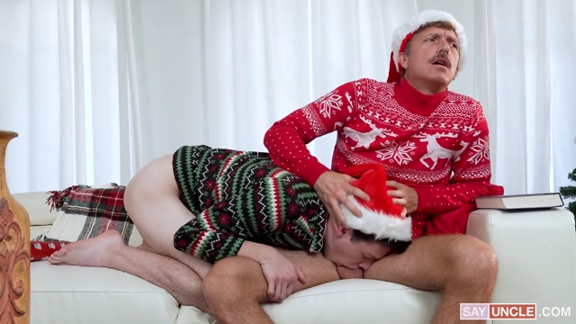 Twink Can't Sleep Waiting for Santa, So Stepfather Fucks Him