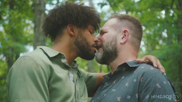 Bearded Daddy Discovers Man Jacking Off in the Wood