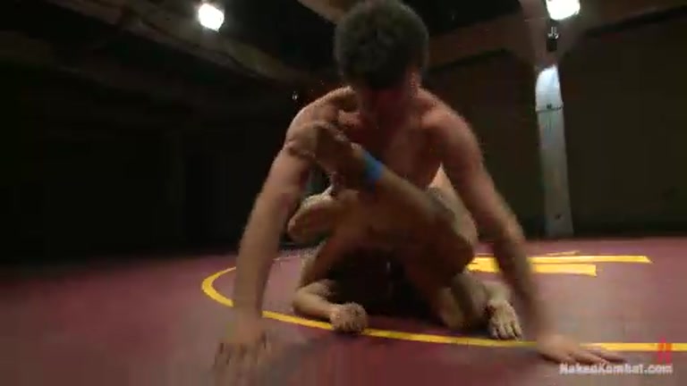 Nude Wrestlers Connor Patricks vs Axel Flint