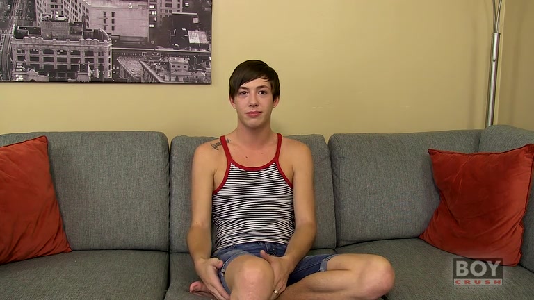 california twink strokes his dick