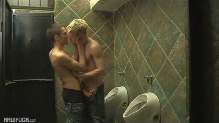 blond guy raw fucks dude in toilet