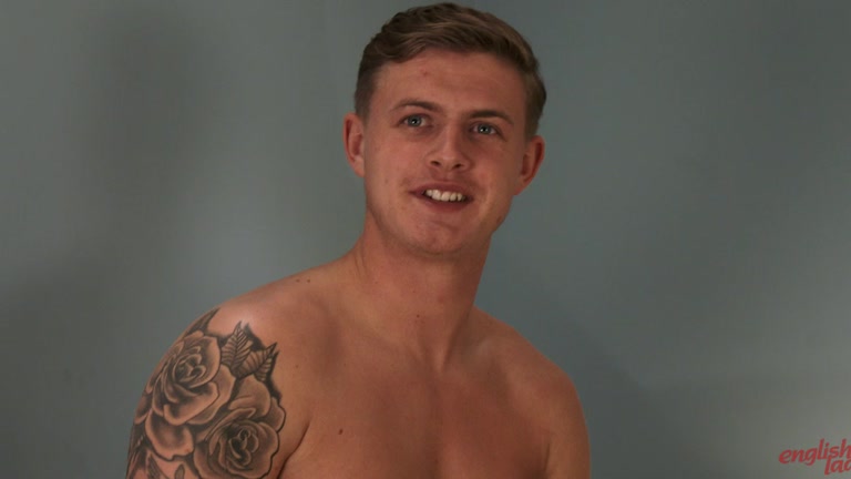 english footballer dildo fucks his hole