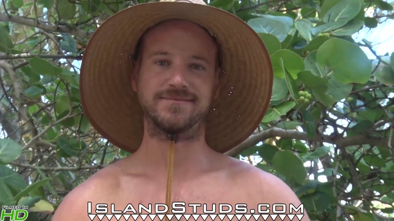 naked guy jerks off in his straw hat