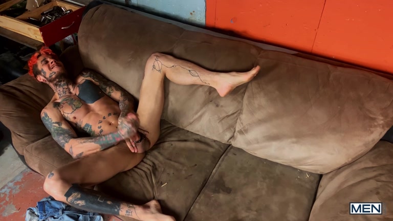 Tattooed Top Man Explores His Hole with Wand Vibrator