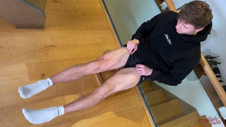 Young Lad Shows Off Muscled Calves Before Beating Off