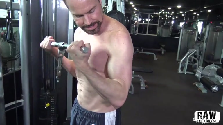 Handsome Daddy Works Out In Gym & Jacks Off