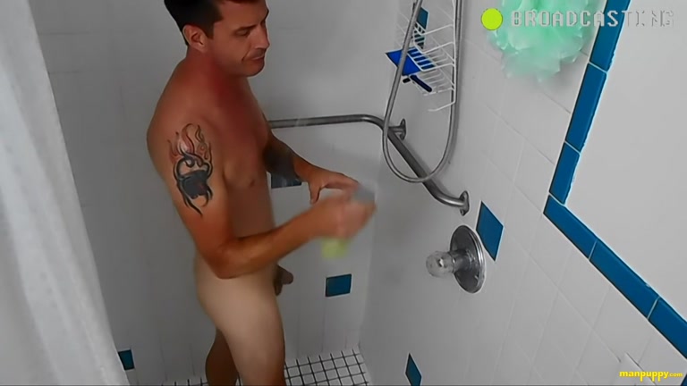 Man Films Roommate Showering to Entertain His Followers