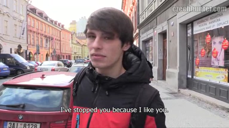 czech hunter picks up a cute guy for head