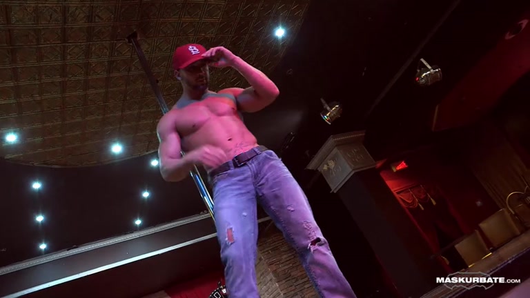 exotic dancer zack lemec gets a handjob in the strip club