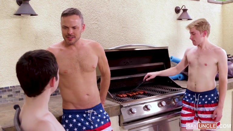 Independence Day BBQ Sex