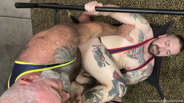 Inked Sub in Singlet Worships Daddy's Fat Cock