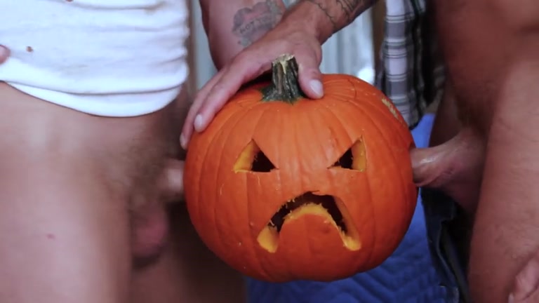 rednecks fuck a pumpking then they screw each other