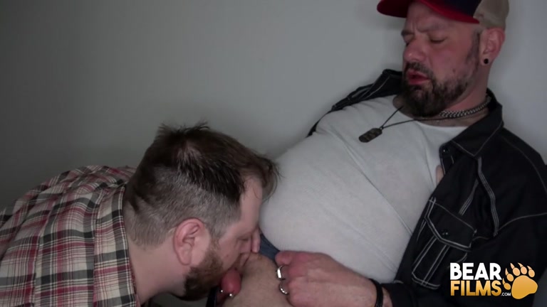 hairy bald daddy plays with an obedient bear sub