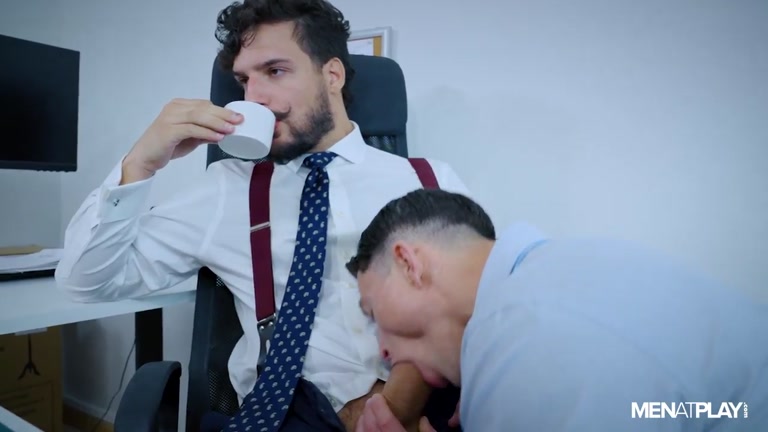 attorney gets head from his paralegal at his office desk