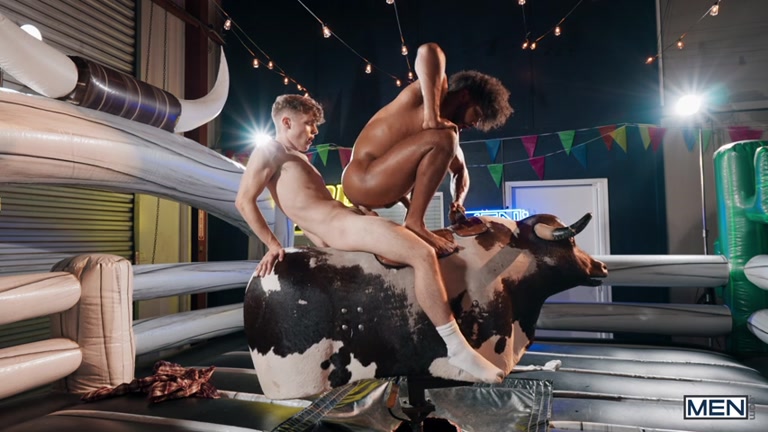 Twink Rides Black Man's Cock on Mechanical Bull in Bar