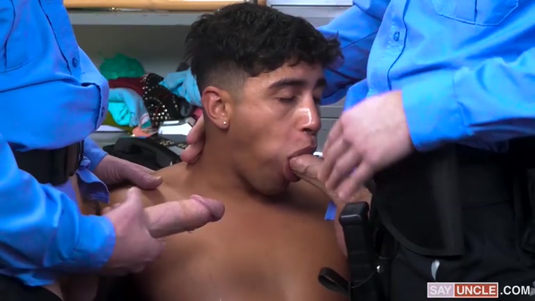 Shoplifter Caught with Vibrating Butt Plug in His Hole