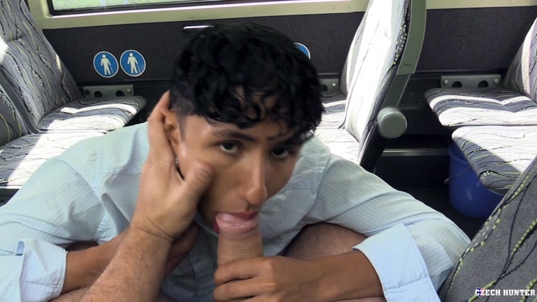 Broke Young Traveler Needs Ride to Airport But He Has No Cash