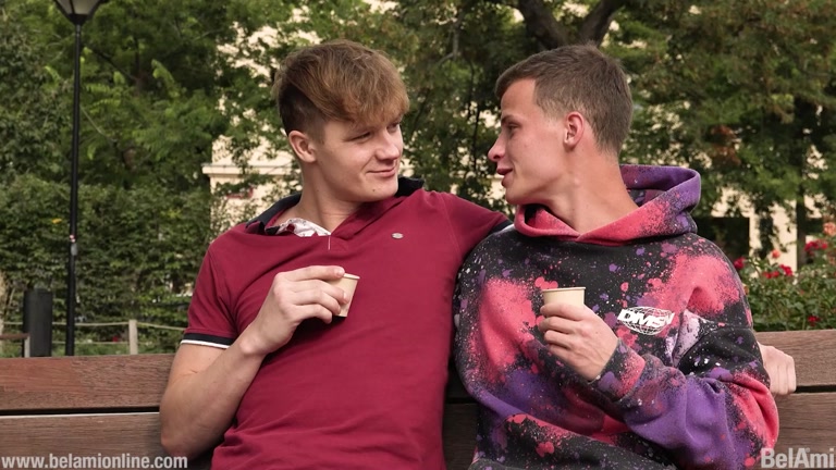 Blond Jock Picks Up Twink in Park & Fucks Him