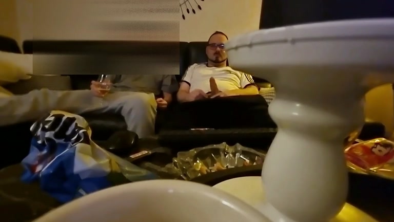 Best Friends Pull Out their Dicks to Wank & Older Guy Sucks His Straight Friend's Cock