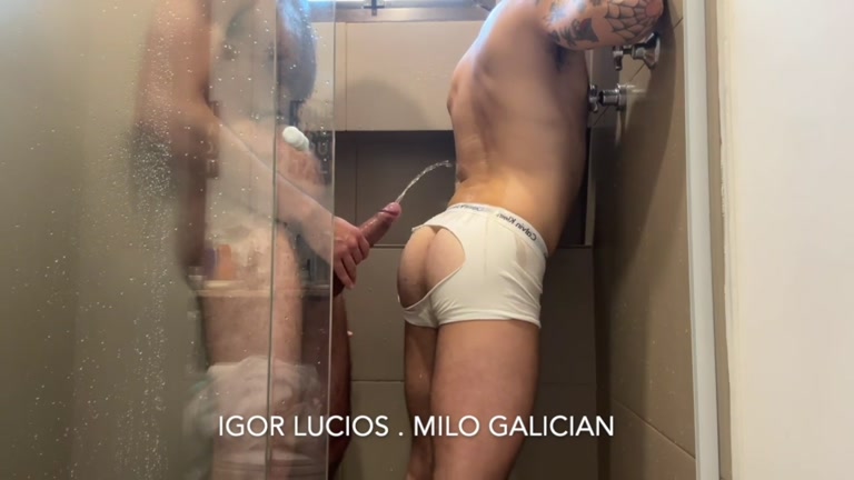 Inked Stud Cums in Shower with Nice Dick in His Ass