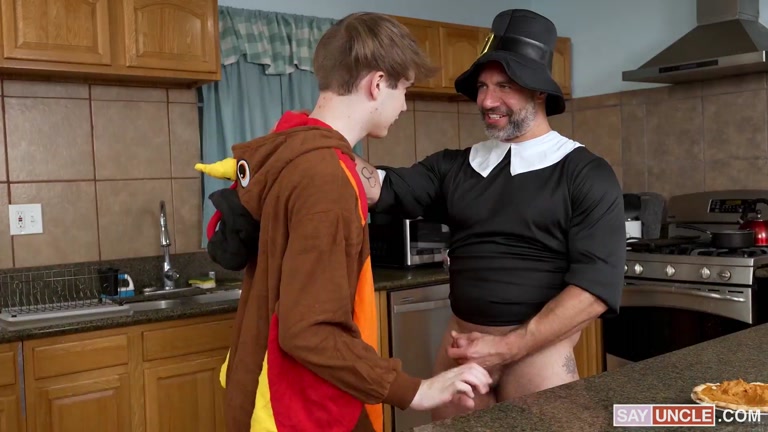 Man & Stepson in Thanksgiving Costumes Fuck While Making Dinner